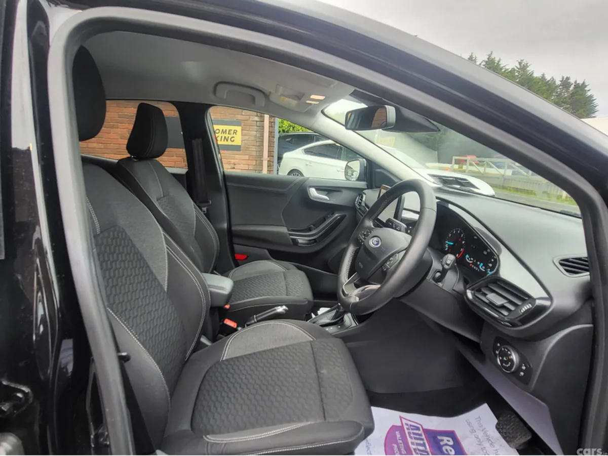Ford Puma MPV, Petrol, 2024, Black