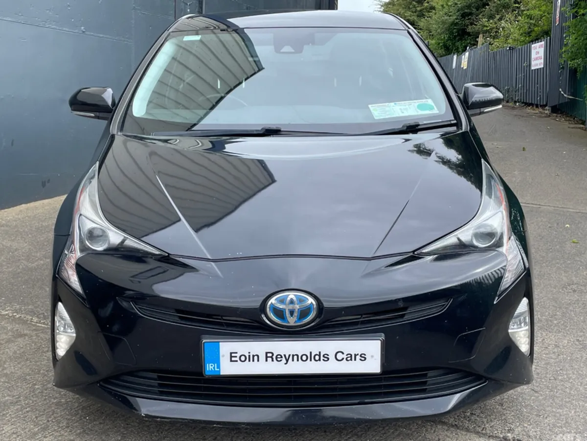 Toyota Prius Hatchback, Petrol Hybrid, 2016, Black