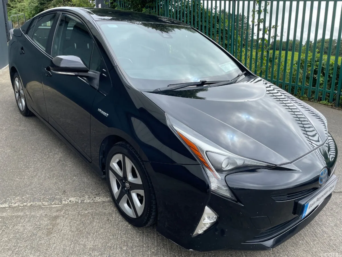 Toyota Prius Hatchback, Petrol Hybrid, 2016, Black