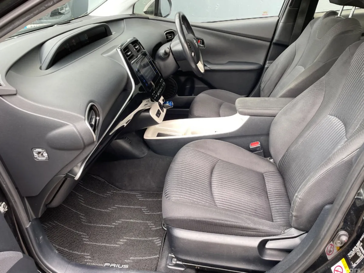Toyota Prius Hatchback, Petrol Hybrid, 2016, Black