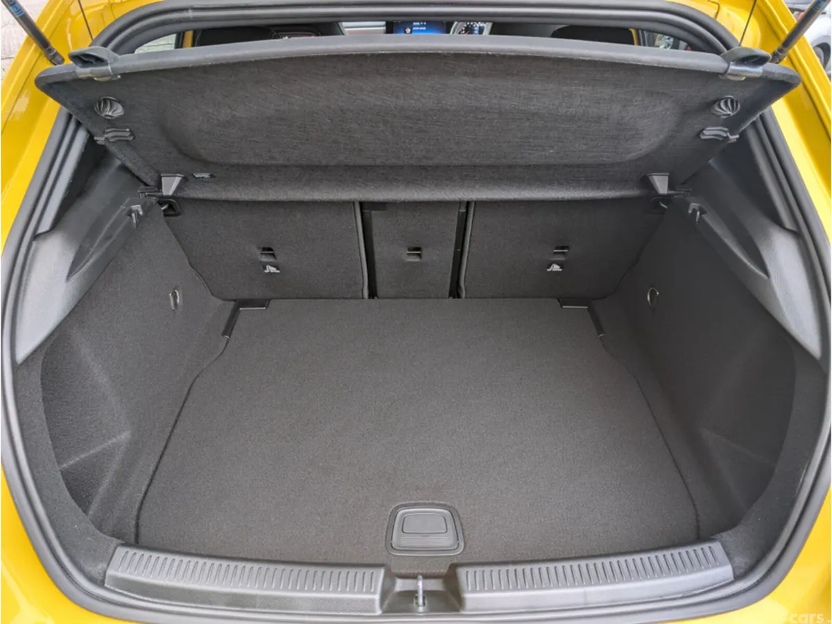 Mercedes-Benz A-Class Hatchback, Diesel, 2023, Yellow