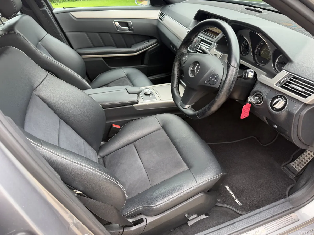 Mercedes-Benz E-Class Saloon, Diesel, 2009, Silver