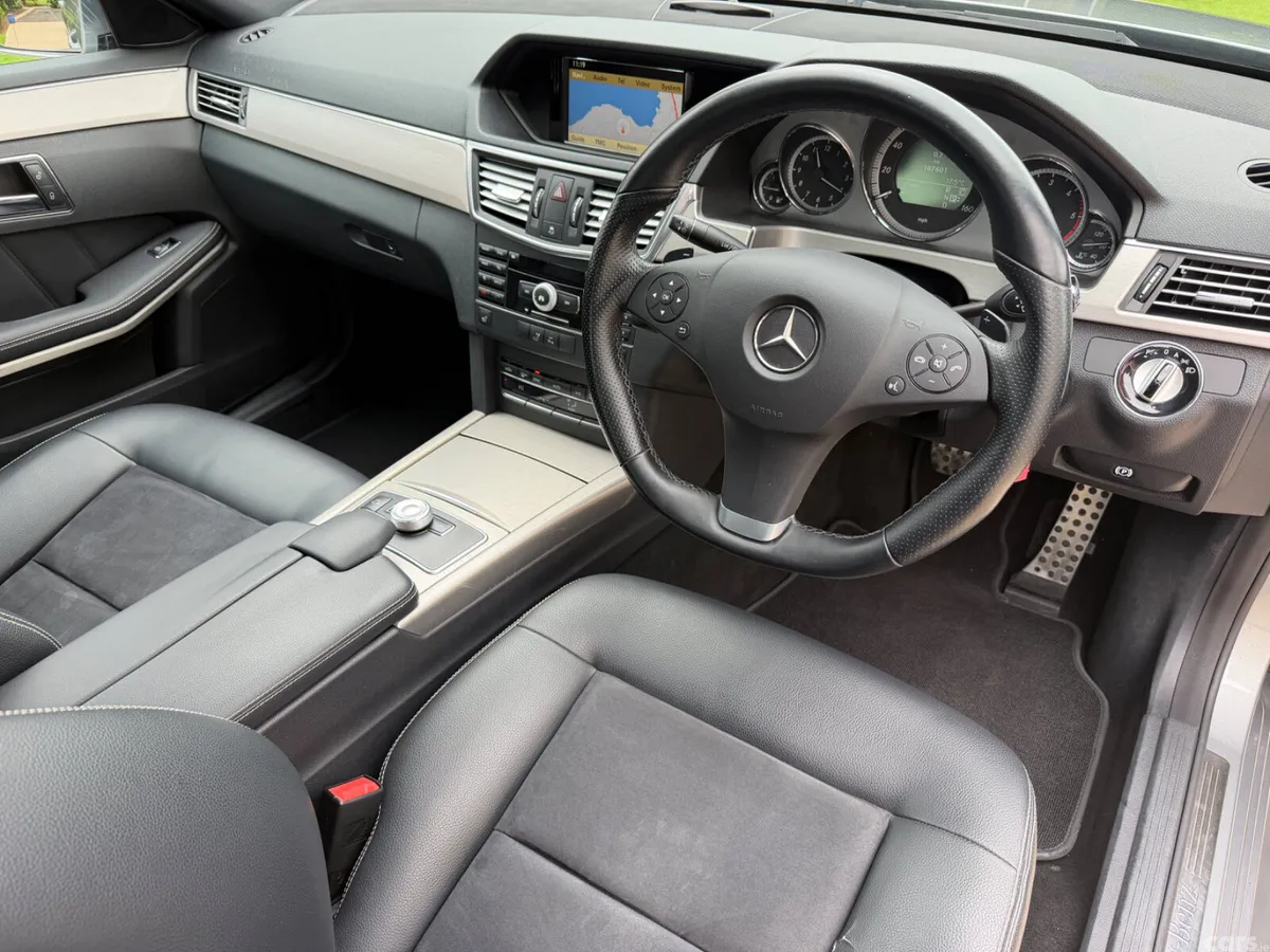 Mercedes-Benz E-Class Saloon, Diesel, 2009, Silver