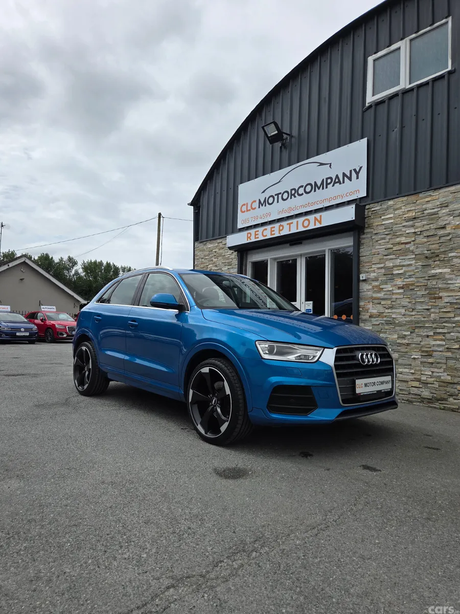 Audi Q3 Hatchback, Petrol, 2015, Blue