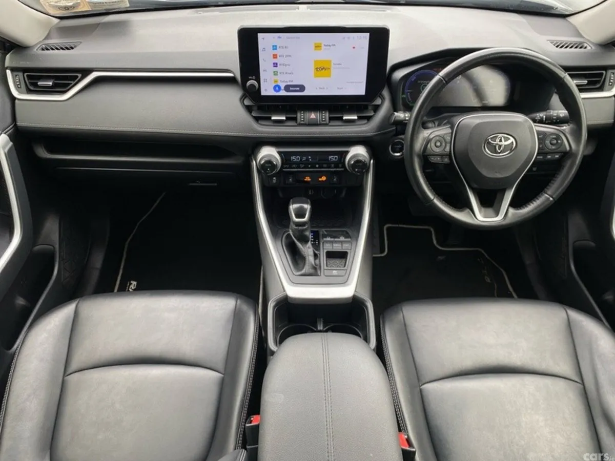 Toyota RAV4 SUV, Petrol Hybrid, 2023, Blue