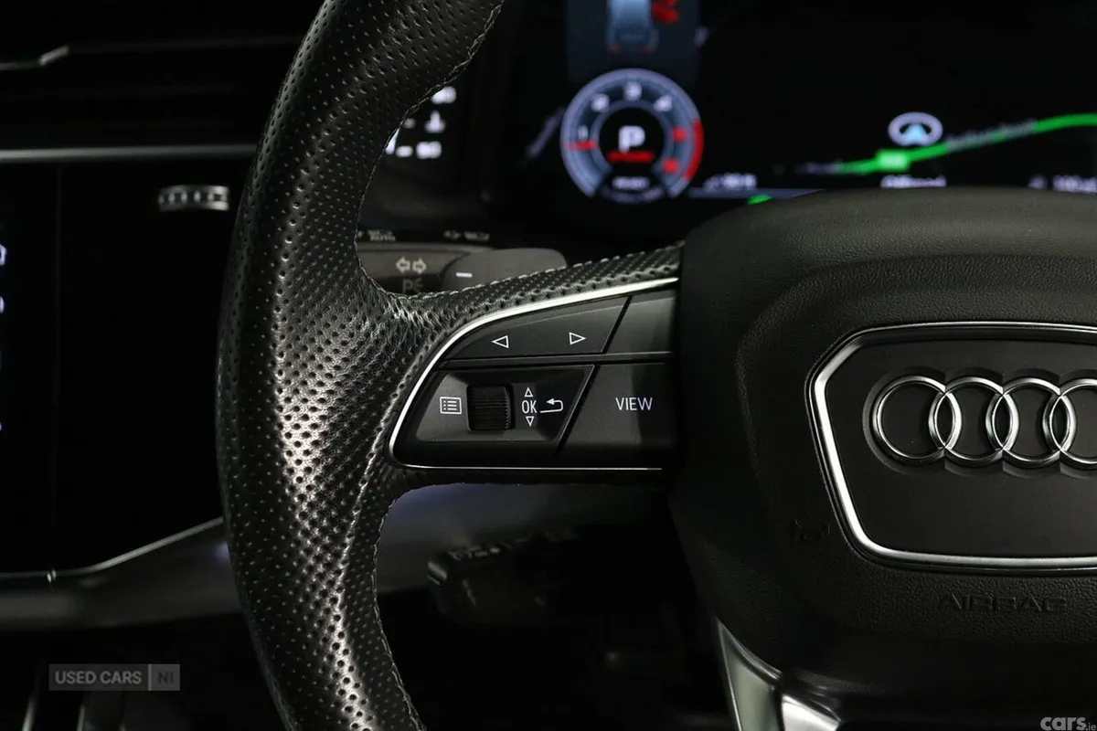 Audi Q7 SUV, Diesel, 2023, Silver