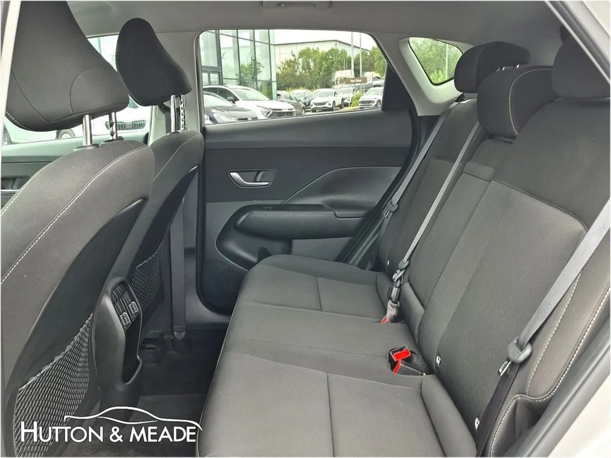 Hyundai KONA SUV, Petrol, 2023, Grey