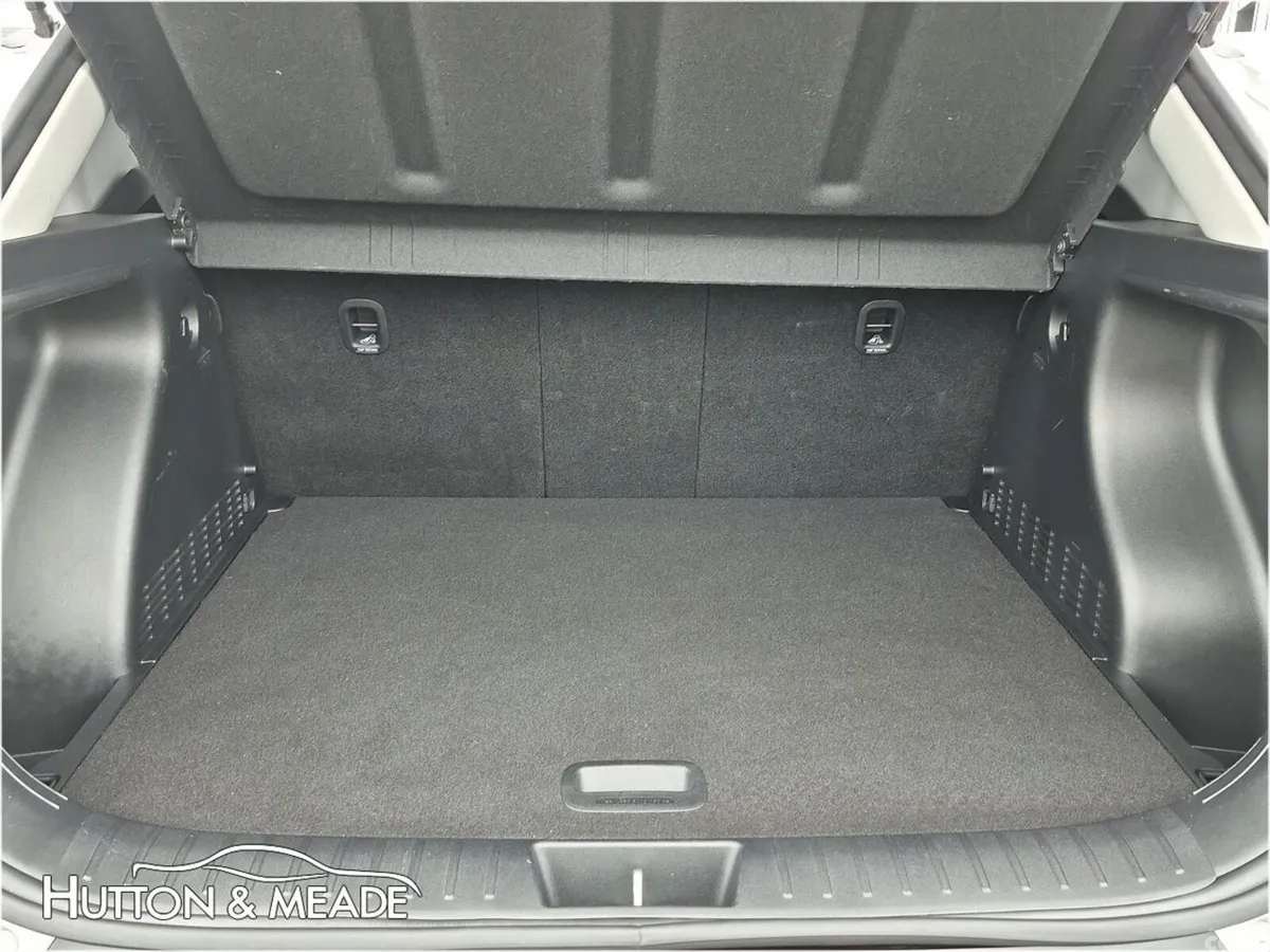 Hyundai KONA SUV, Petrol, 2023, Grey