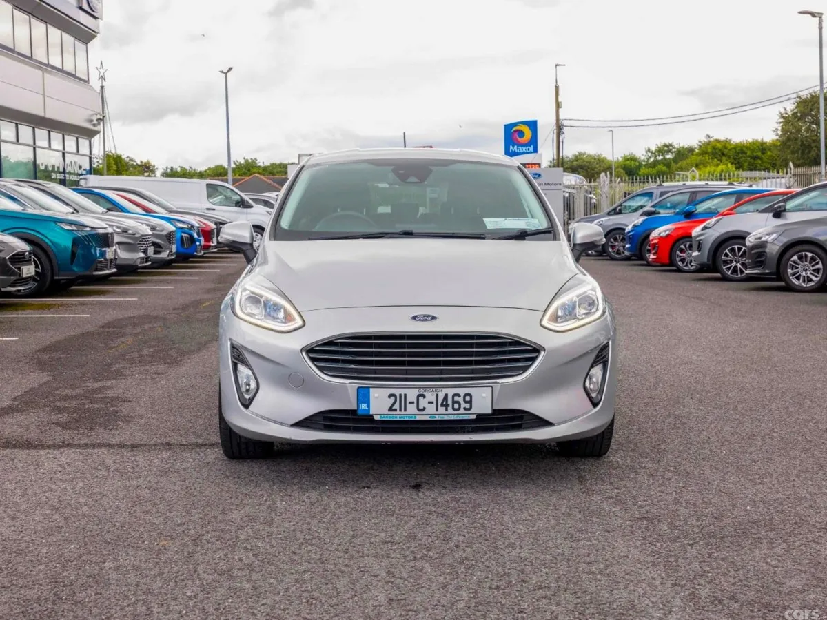 Ford Fiesta Hatchback, Petrol, 2021, Grey