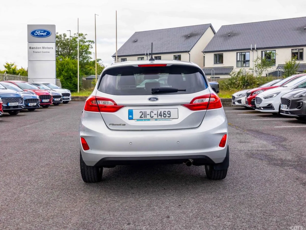 Ford Fiesta Hatchback, Petrol, 2021, Grey