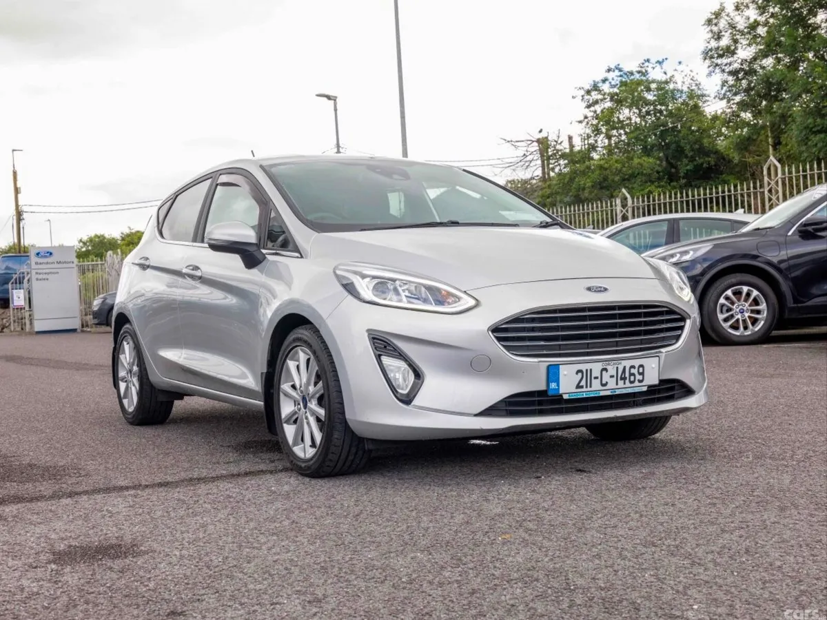 Ford Fiesta Hatchback, Petrol, 2021, Grey