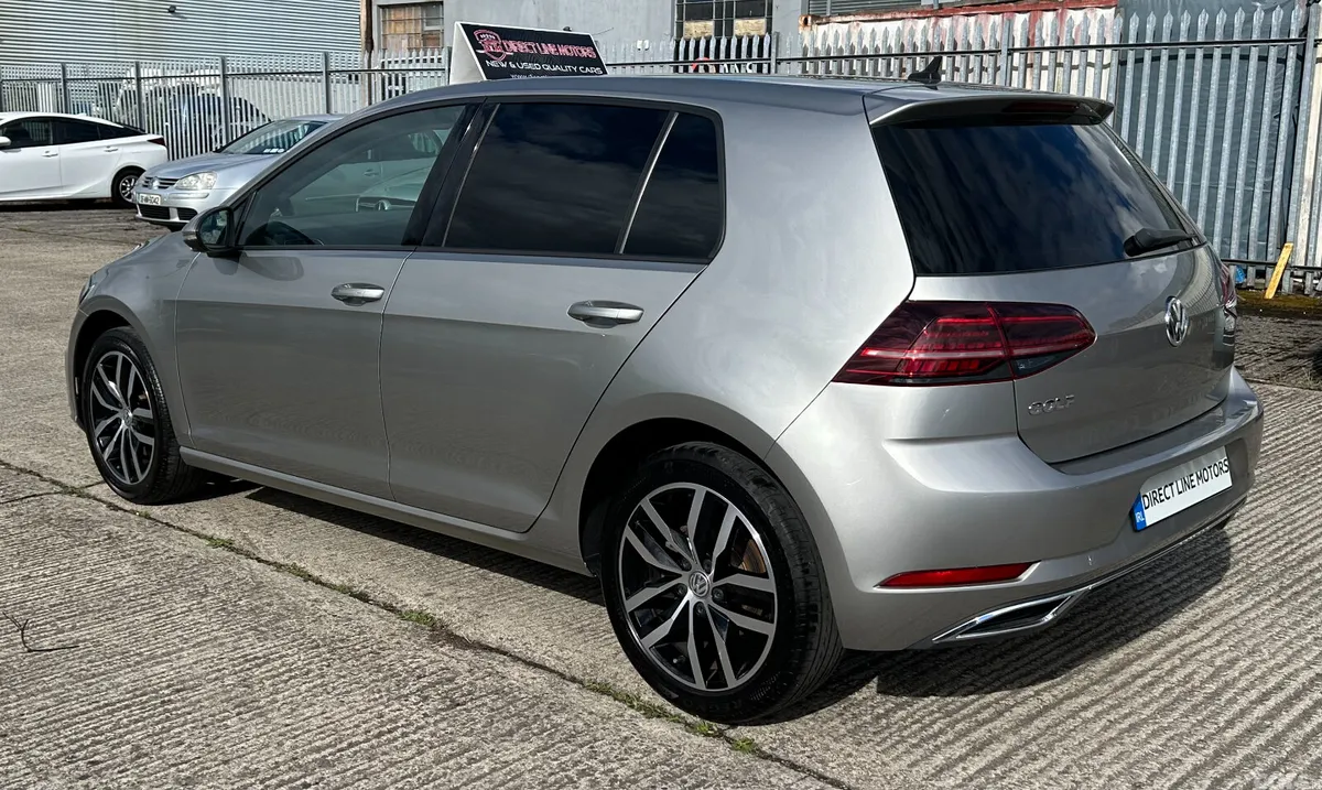 Volkswagen Golf Hatchback, Petrol, 2019, Grey