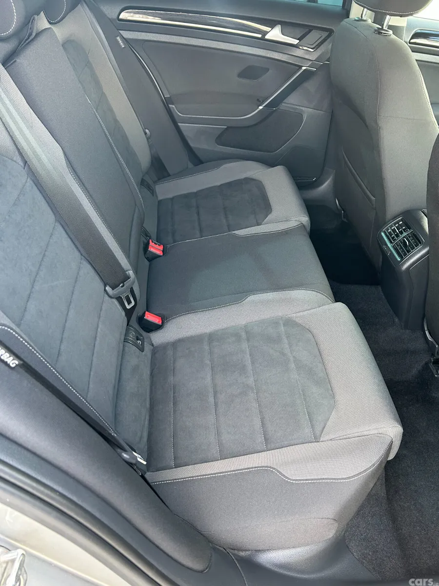 Volkswagen Golf Hatchback, Petrol, 2019, Grey