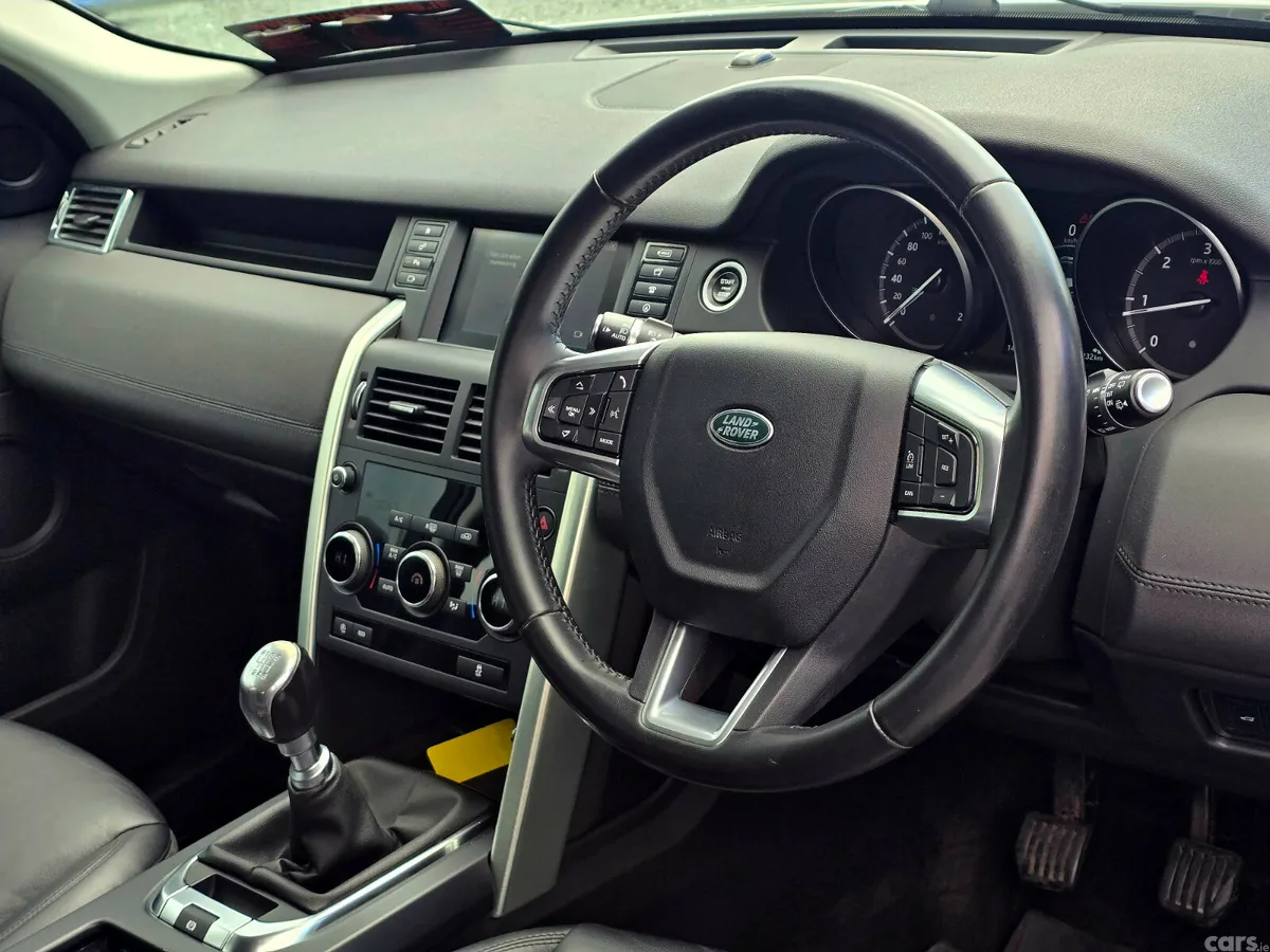 Land Rover Discovery Sport SUV, Diesel, 2019, White