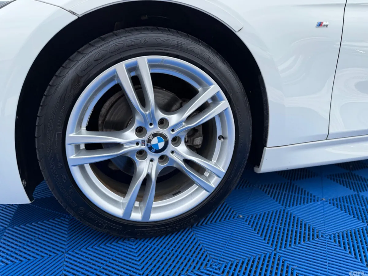 BMW 3-Series Saloon, Diesel, 2018, White