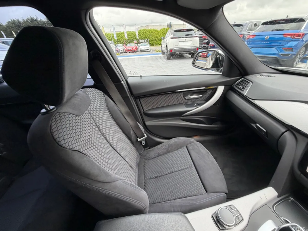 BMW 3-Series Saloon, Diesel, 2018, White