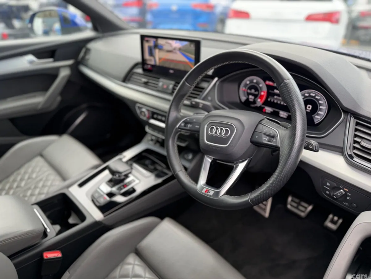 Audi Q5 SUV, Diesel, 2022, Blue