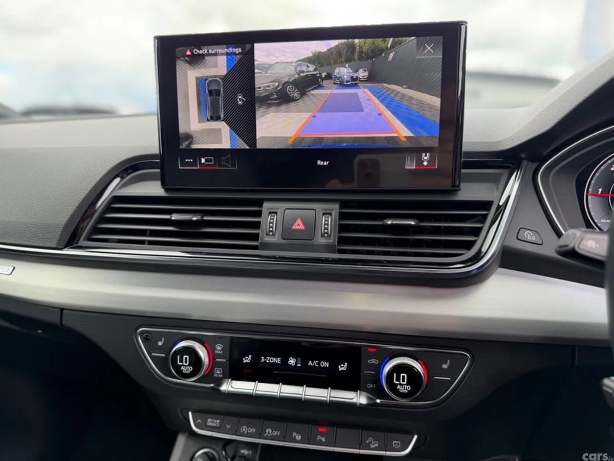 Audi Q5 SUV, Diesel, 2022, Blue