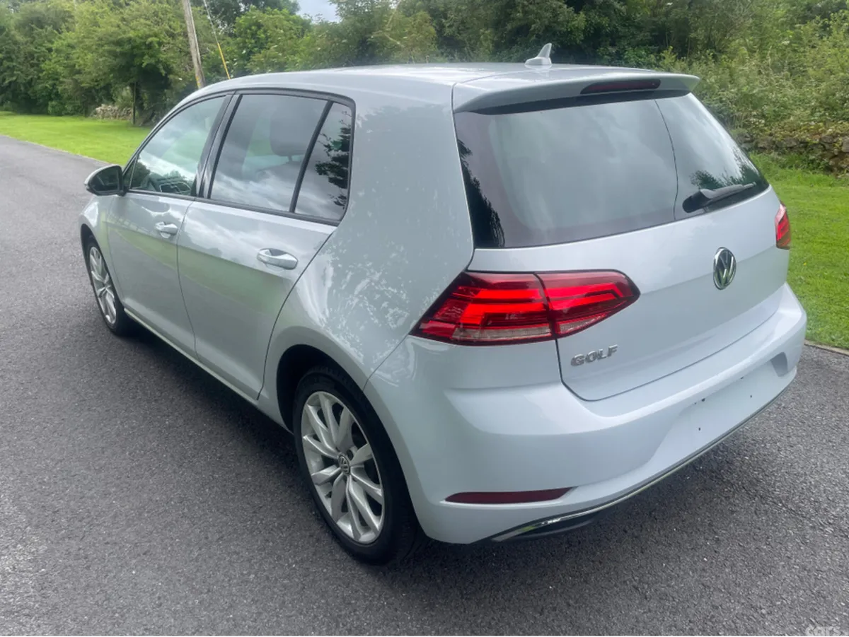 Volkswagen Golf Hatchback, Petrol, 2019, Silver