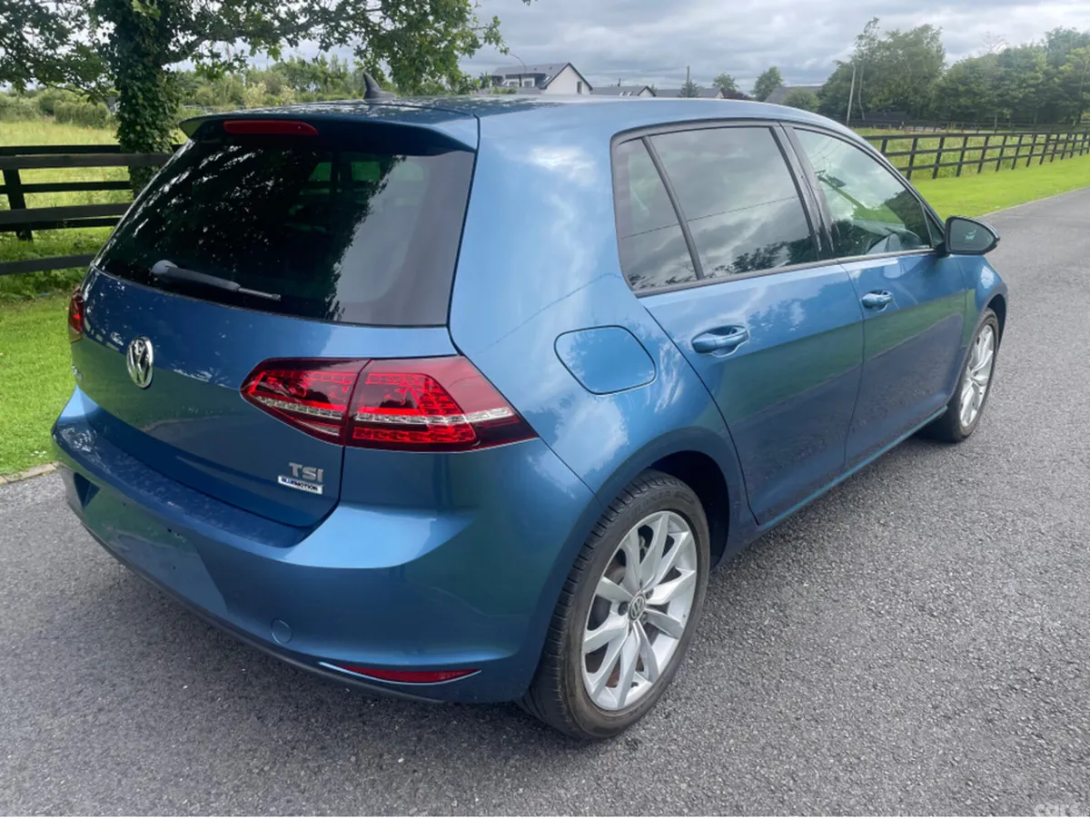 Volkswagen Golf Hatchback, Petrol, 2017, Blue
