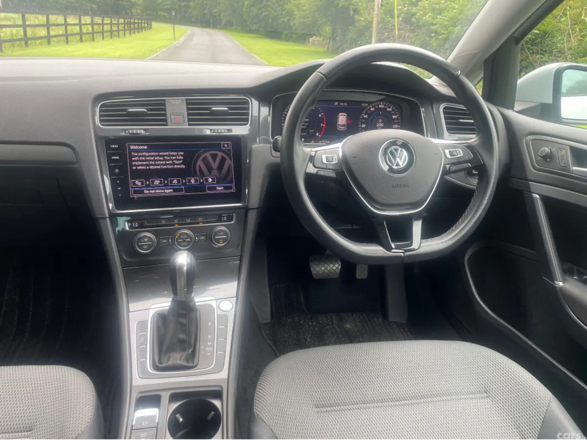 Volkswagen Golf Hatchback, Petrol, 2019, Silver