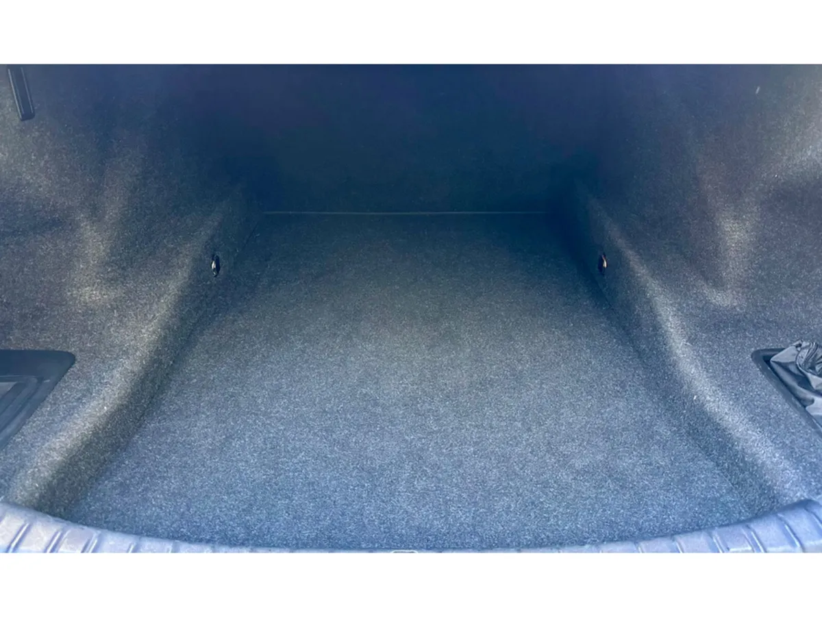 BMW 5-Series Saloon, Diesel, 2019, White