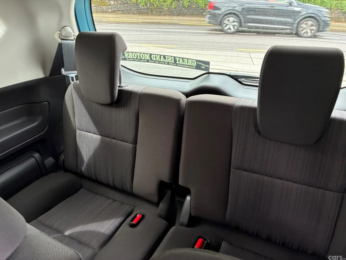 Honda Freed MPV, Petrol Hybrid, 2019, Blue