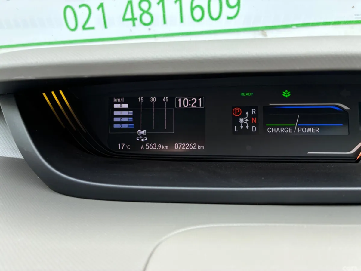 Honda Freed MPV, Petrol Hybrid, 2019, Blue