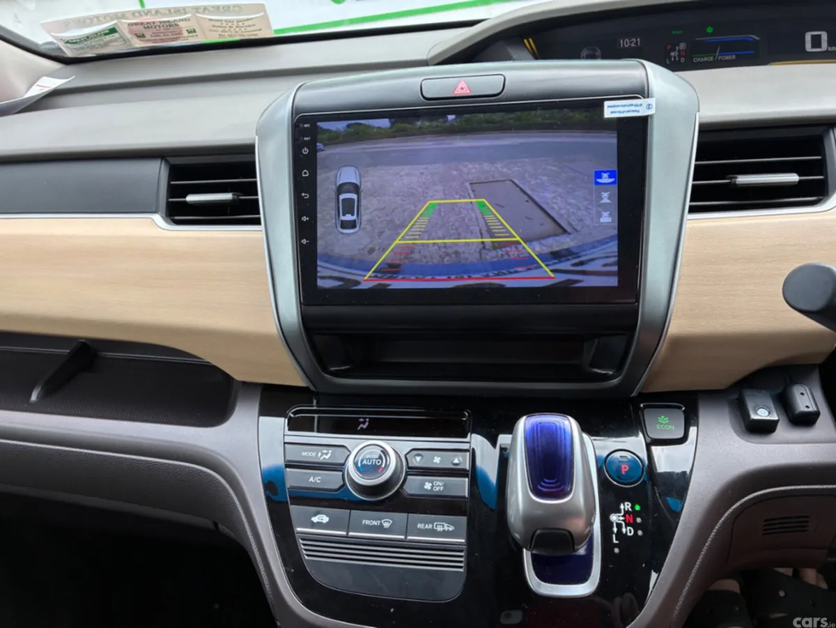 Honda Freed MPV, Petrol Hybrid, 2019, Blue