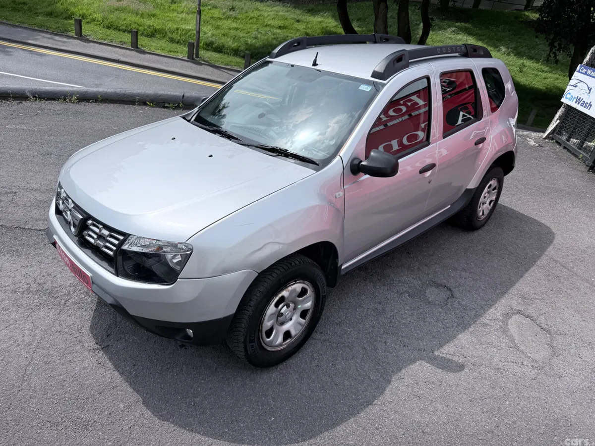 Dacia Duster SUV, Petrol, 2016, Silver