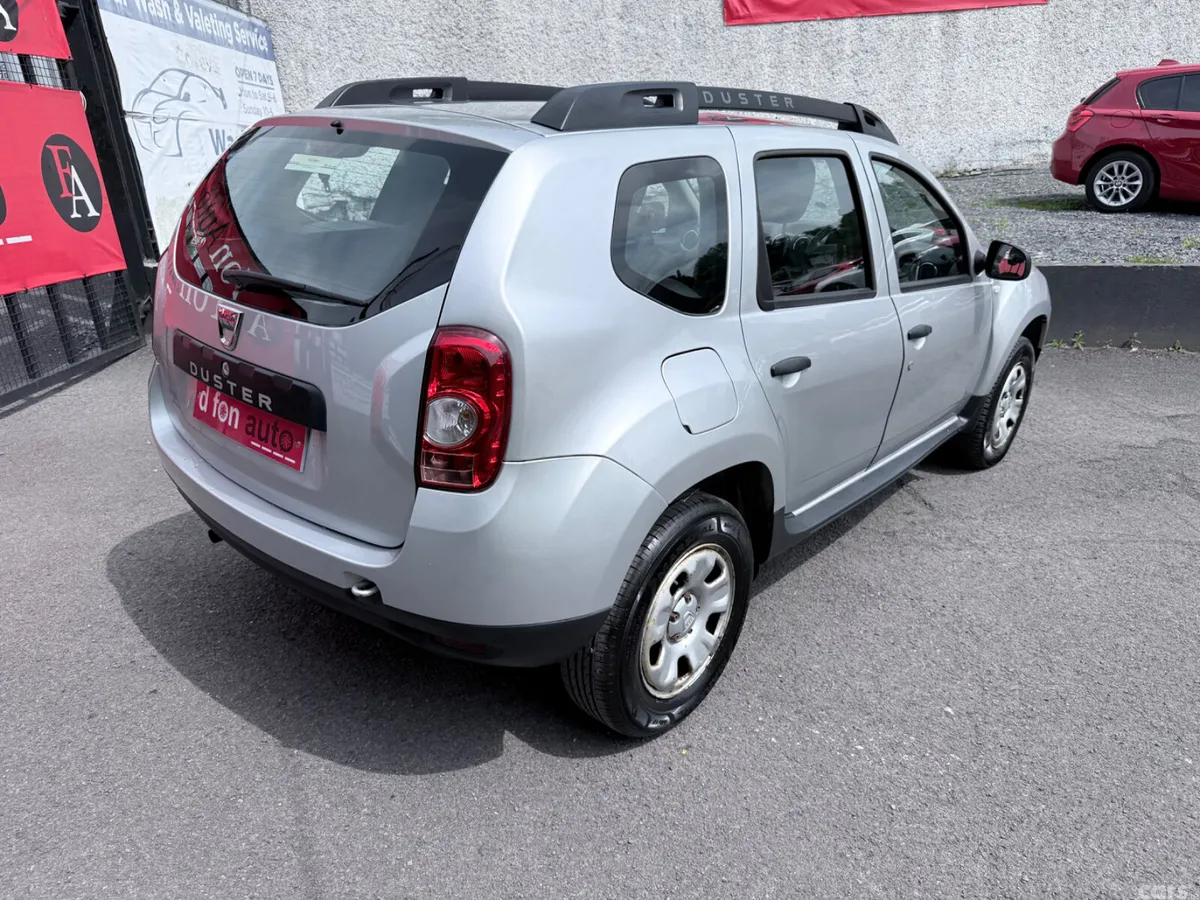 Dacia Duster SUV, Petrol, 2016, Silver