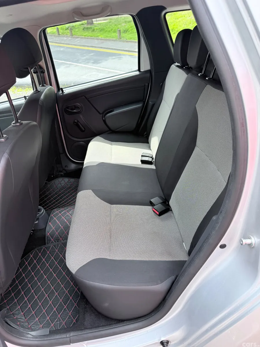 Dacia Duster SUV, Petrol, 2016, Silver
