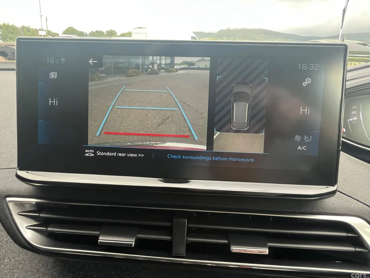 Peugeot 3008 MPV, Diesel, 2021, Red