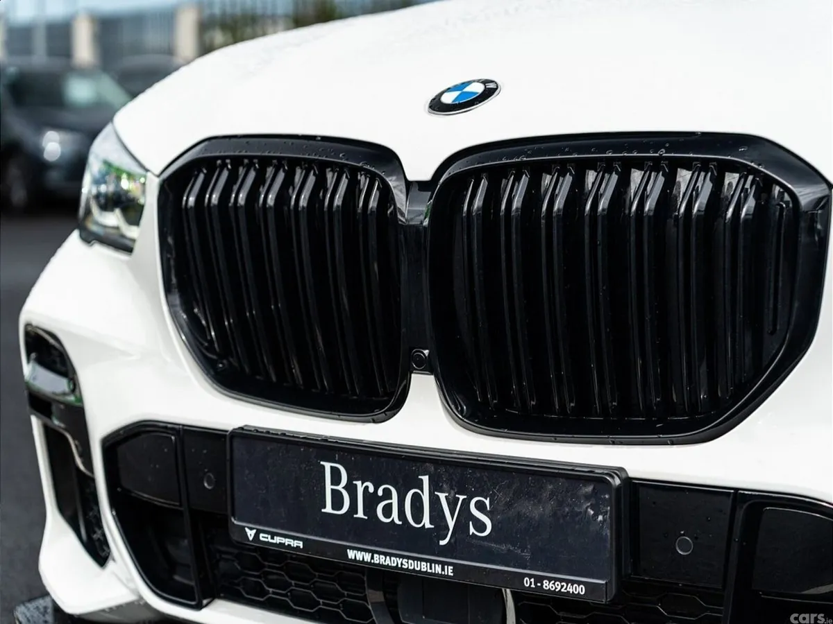 BMW X5 SUV, Diesel, 2023, White