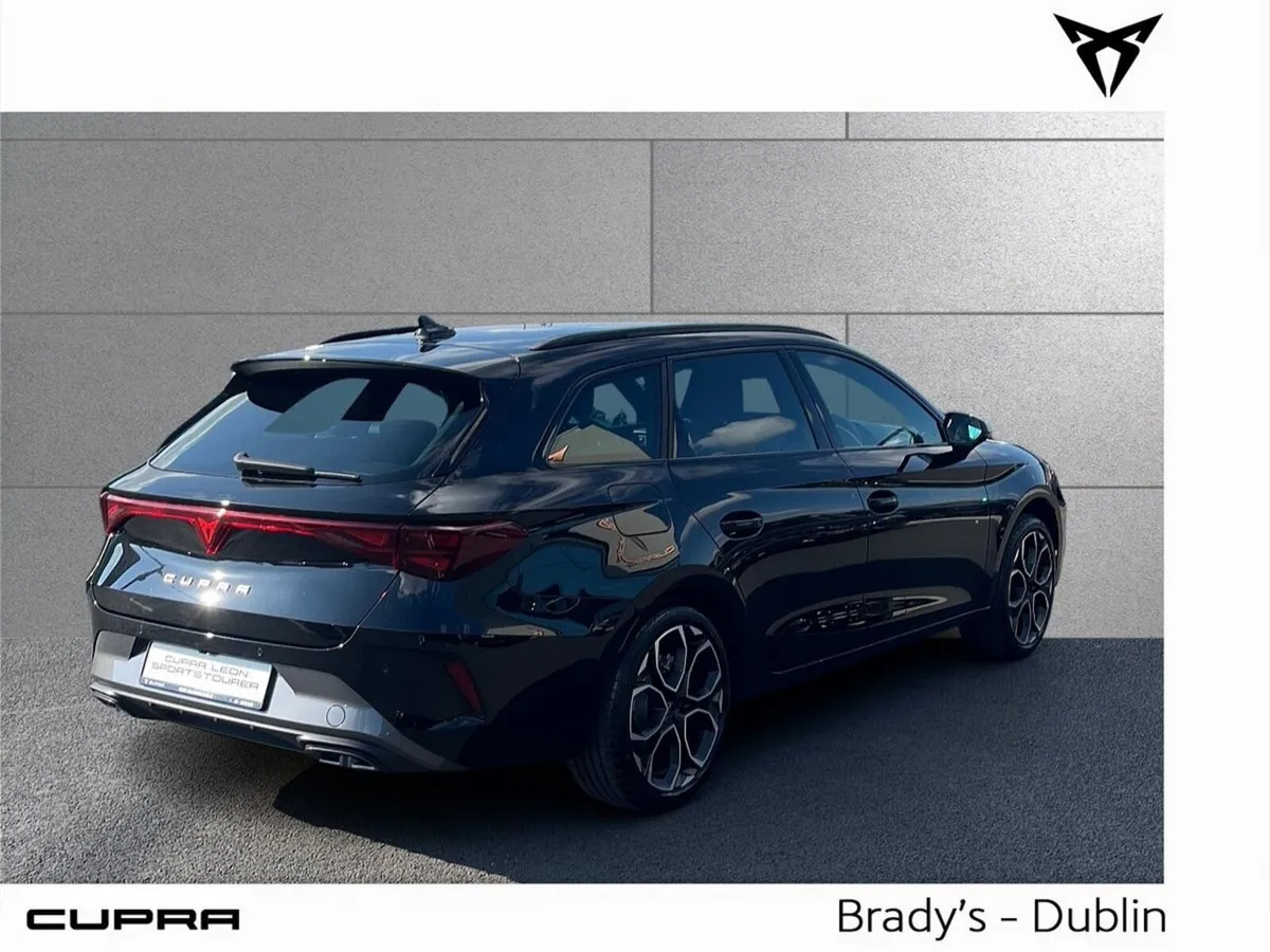 Cupra Leon Estate, Petrol, 2026, Black