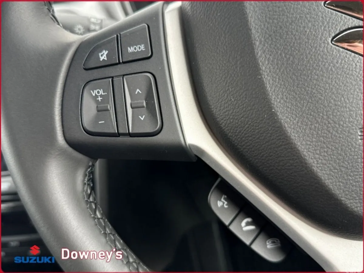 Suzuki Vitara SUV, Petrol, 2026, 