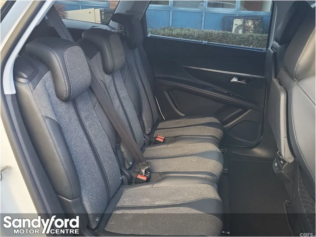 Peugeot 5008 SUV, Diesel, 2019, White