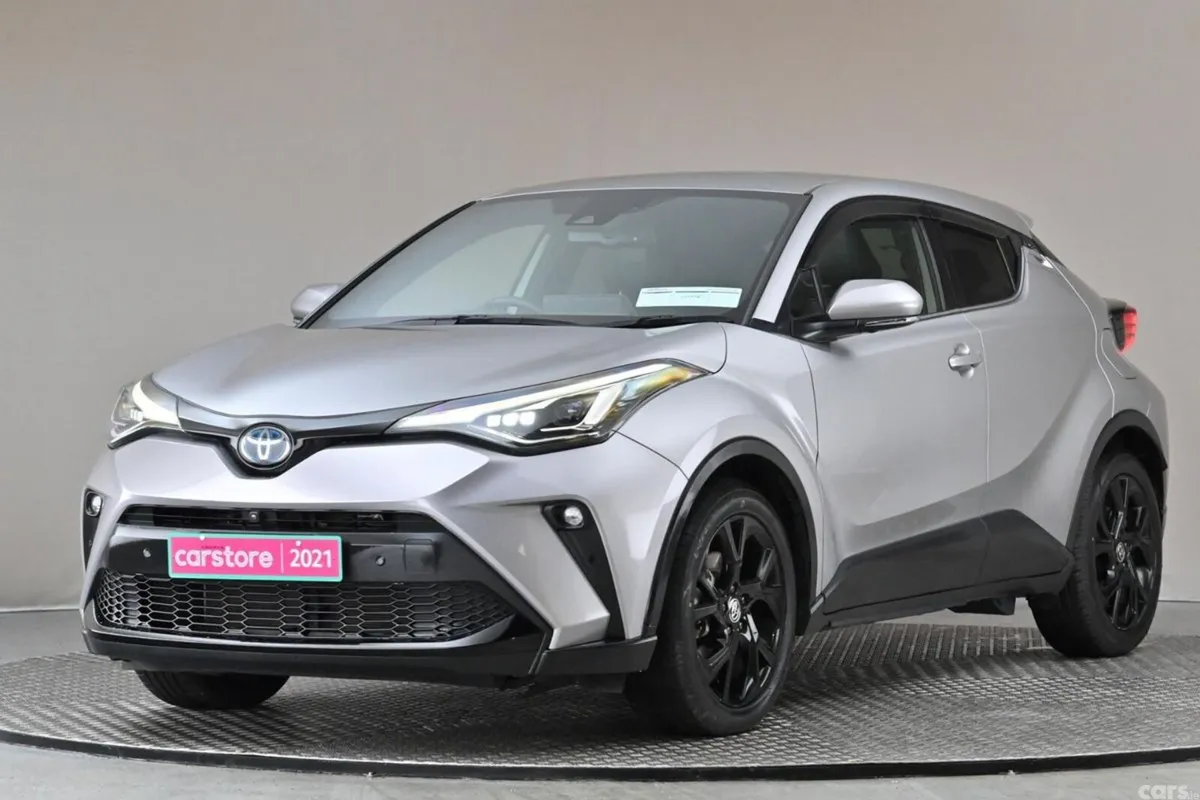 Toyota C-HR SUV, Petrol Hybrid, 2021, Grey