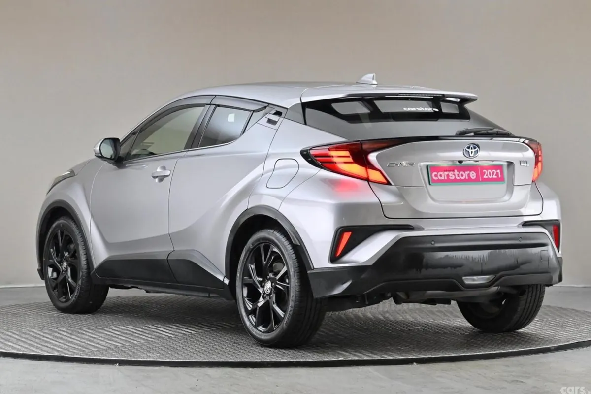 Toyota C-HR SUV, Petrol Hybrid, 2021, Grey