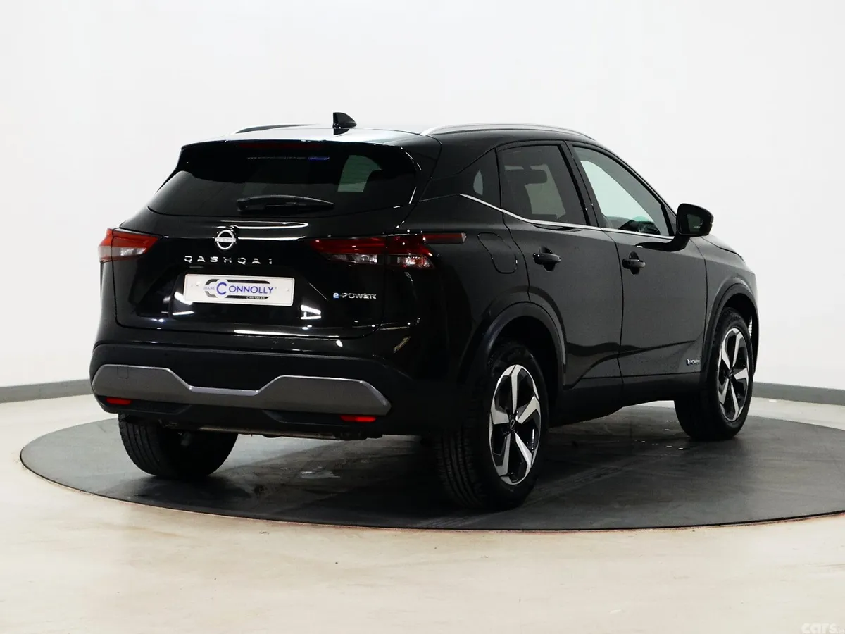 Nissan Qashqai MPV, Petrol, 2024, Black