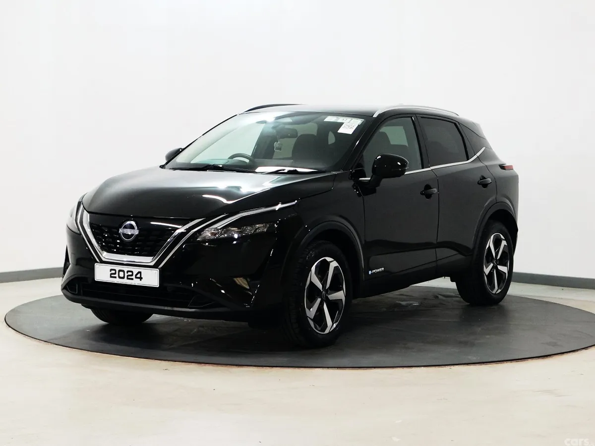 Nissan Qashqai MPV, Petrol, 2024, Black