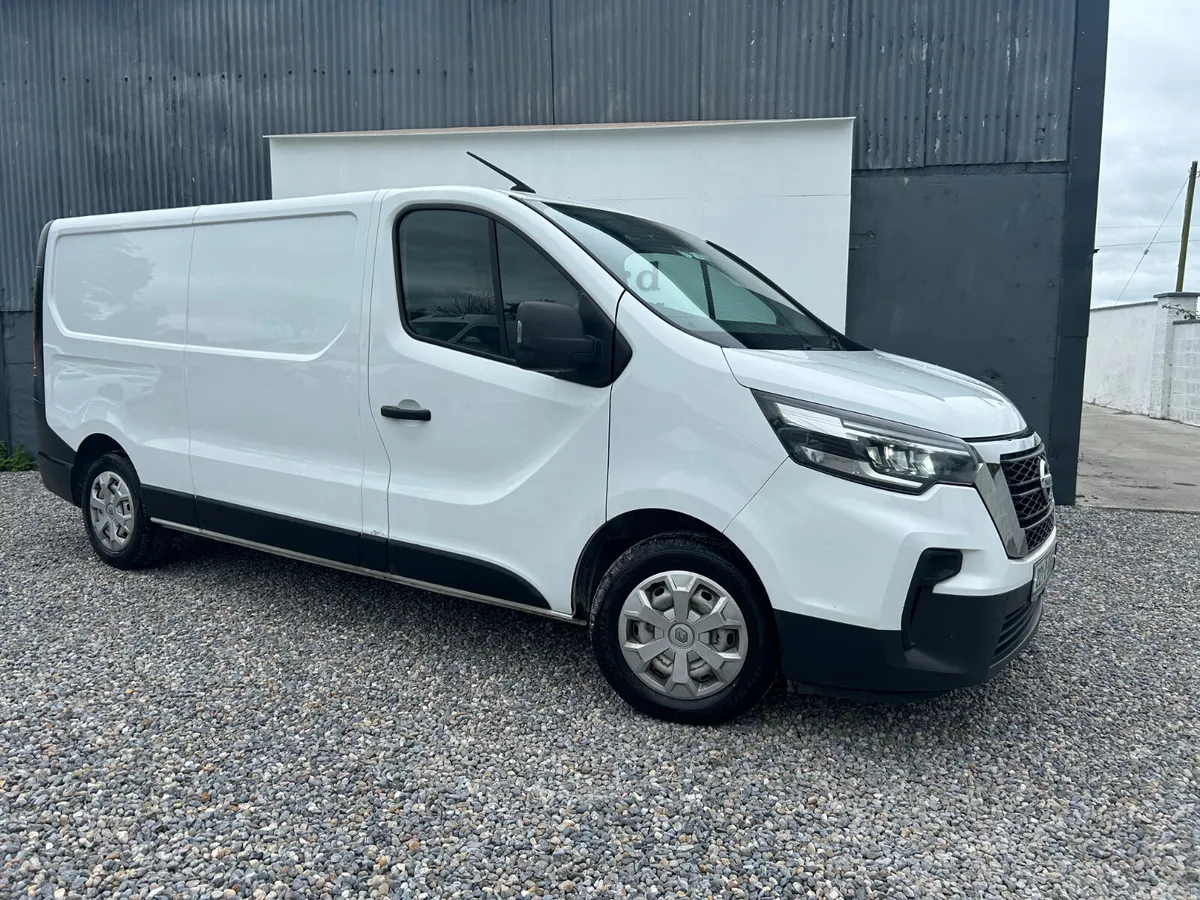 Nissan Primastar MPV, Diesel, 2022, White