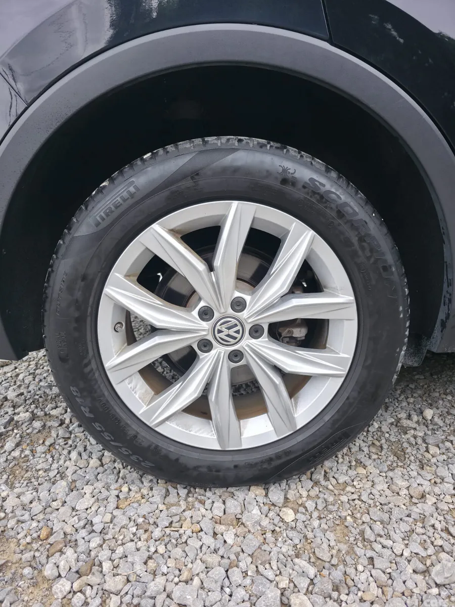 Volkswagen Tiguan SUV, Diesel, 2019, Black