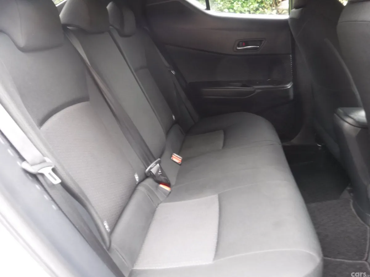 Toyota C-HR Hatchback, Petrol Hybrid, 2018, White