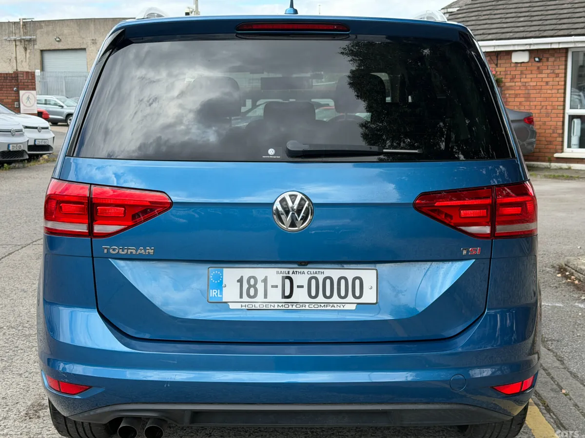 Volkswagen Touran Estate, Petrol, 2018, Black