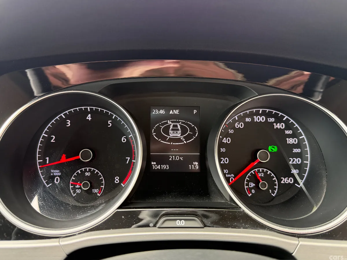 Volkswagen Touran Estate, Petrol, 2018, Black