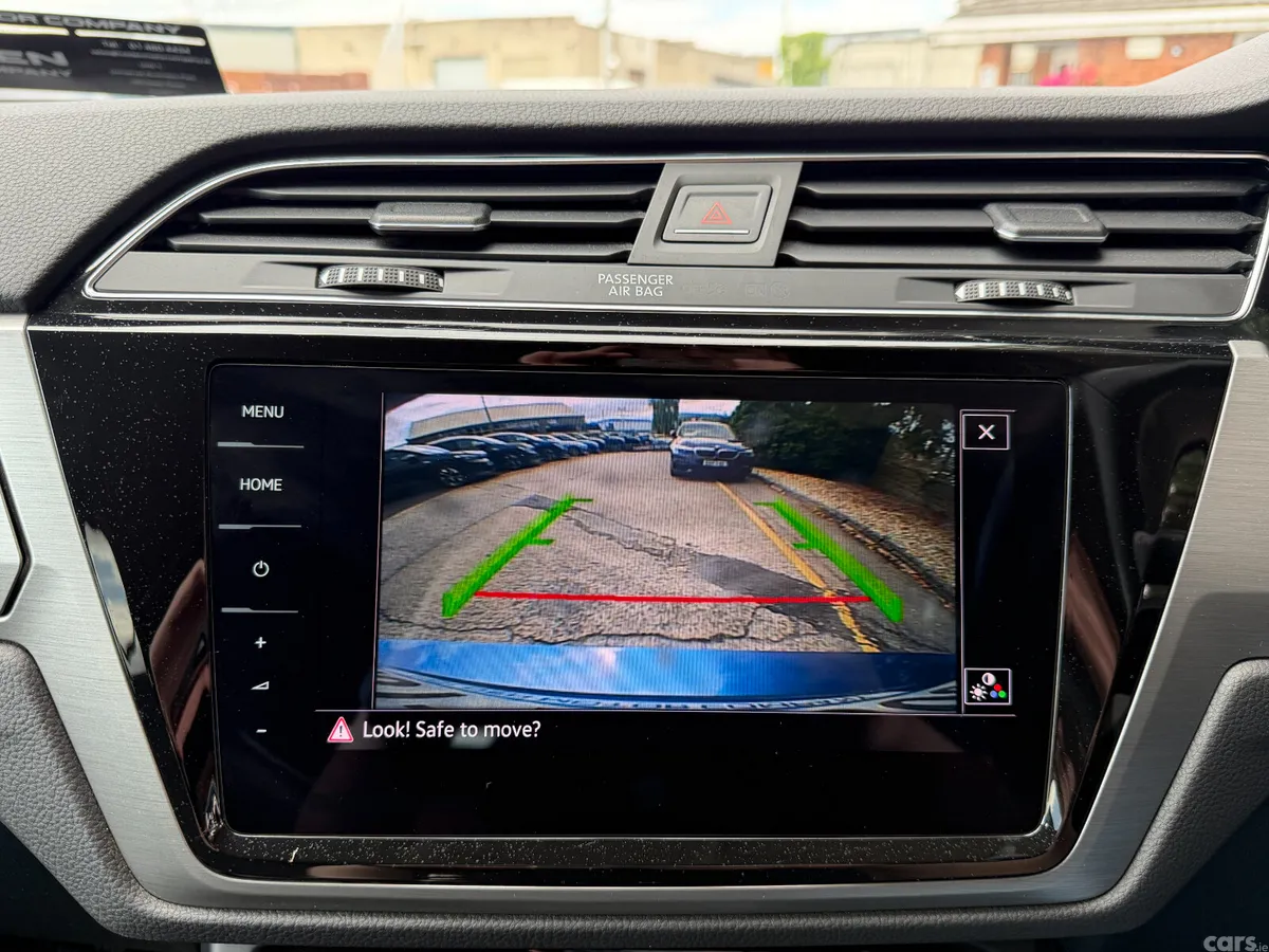 Volkswagen Touran Estate, Petrol, 2018, Black