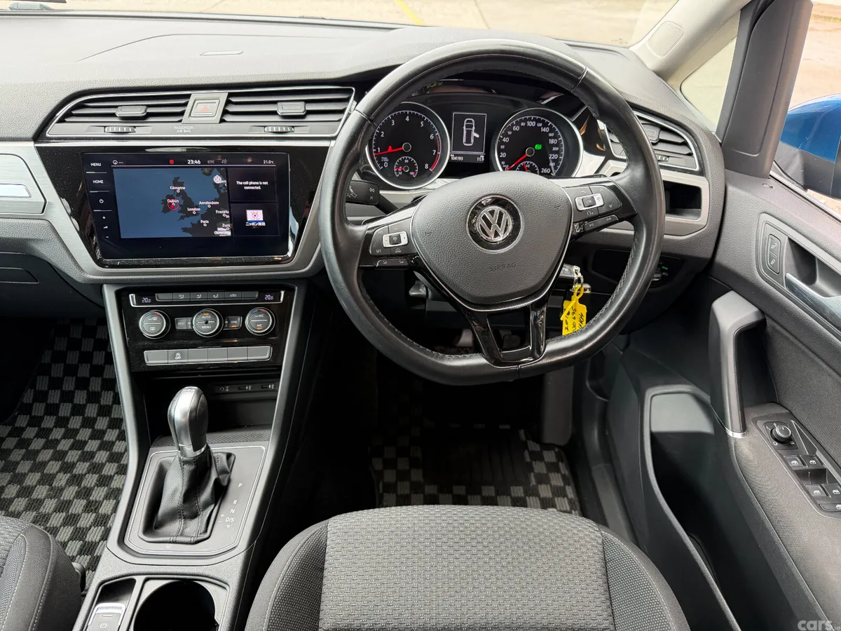 Volkswagen Touran Estate, Petrol, 2018, Black