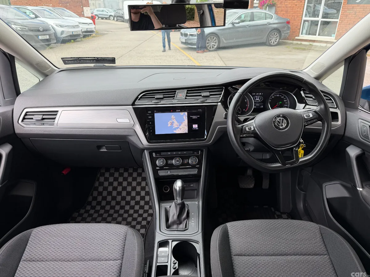 Volkswagen Touran Estate, Petrol, 2018, Black