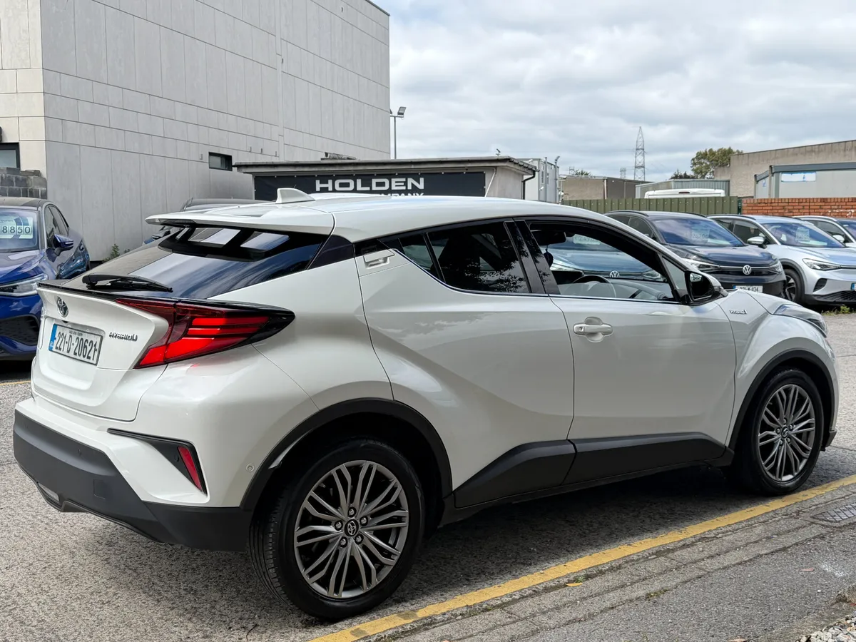 Toyota C-HR Hatchback, Petrol Hybrid, 2022, White